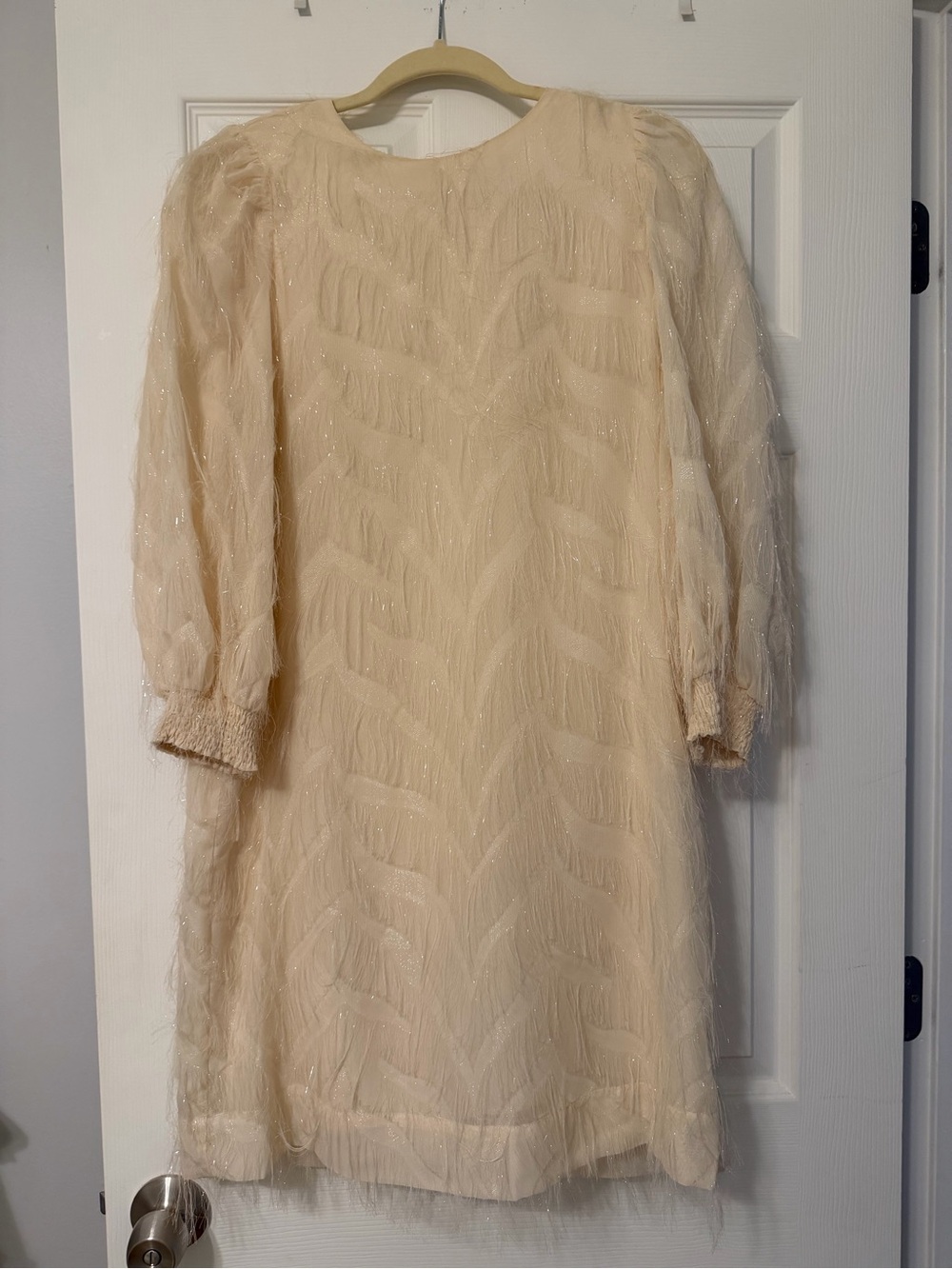 NWT Women’s Long Sleeve Cream Sparkle Shift Dress - CALLING ALL BRIDES - size 4